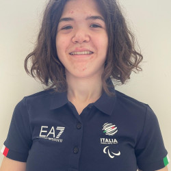 Vai al banner: Maino Emma