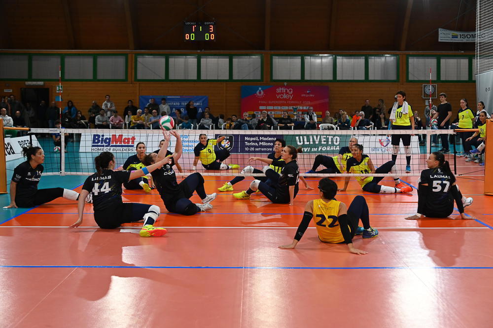 Sitting volley: a Parma la Supercoppa maschile e femminile