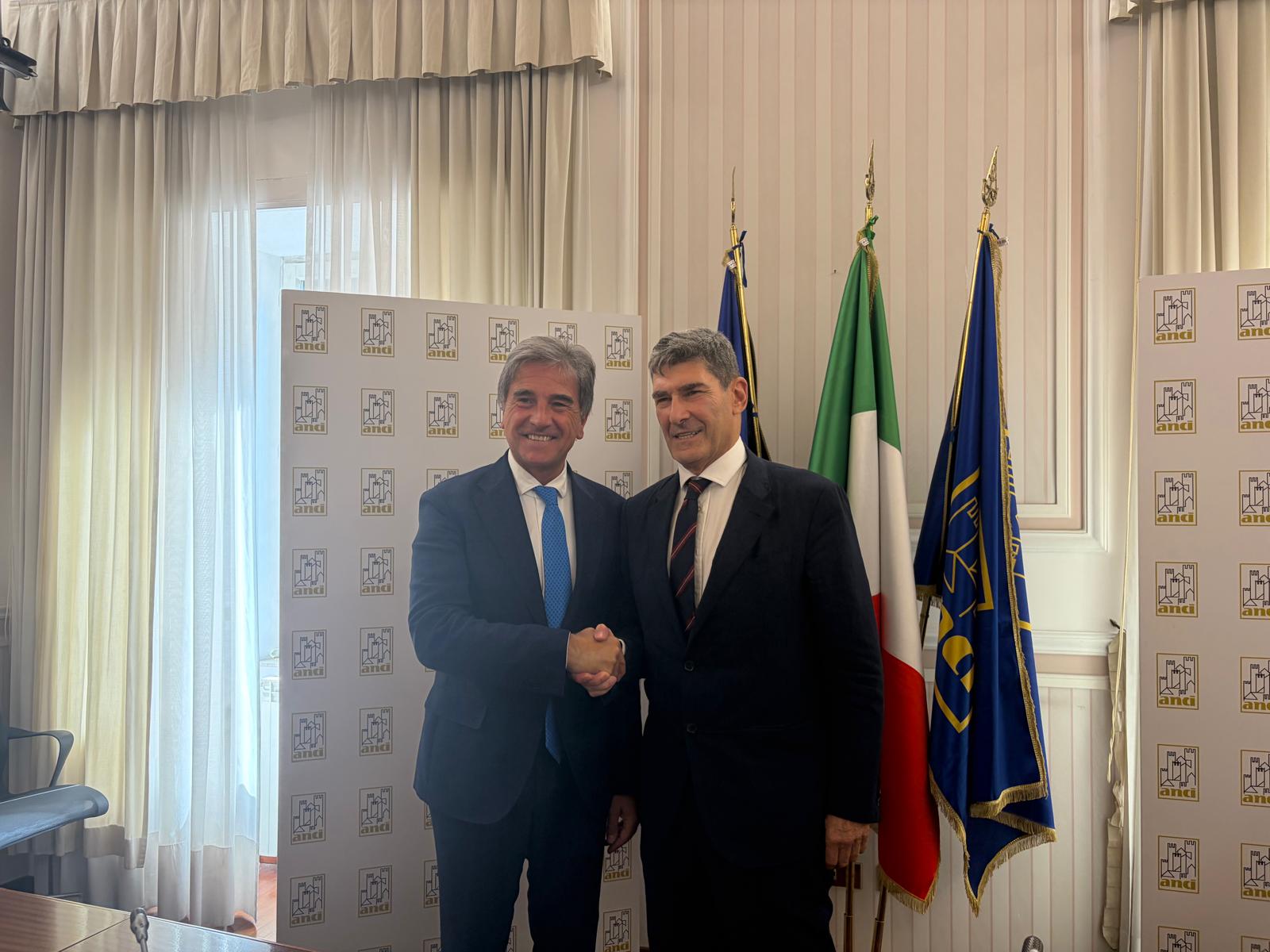 Sport e inclusione: Protocollo d’Intesa tra ANCI e CIP per la promozione sui territori e l’accessibilità degli impianti