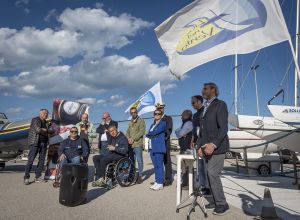 LIBERI NEL VENTO Donazione materiali per associazione sportiva