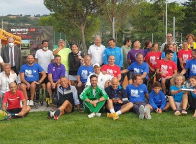 Cento partite di tennis e padel con duecento giocatori in campo Successo per ...