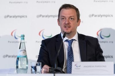 Doping, l'IPC riammette la Russia