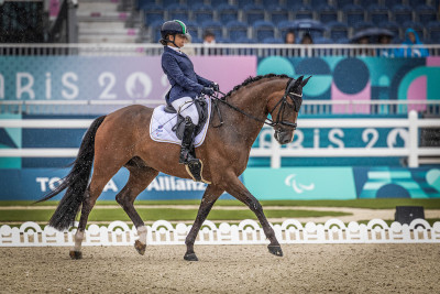 Francesca Salvadè sfiora il podio nel Paradressage alle Paralimpiadi d...