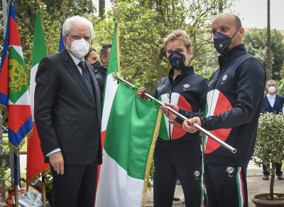 Tokyo 2020: il Presidente Mattarella ha consegnato il Tricolore agli alfieri ...