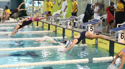 Campionati Fisdir nuoto: a Colle Val d'Elsa fioccano le medaglie per le atlet...