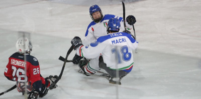 Paralimpiadi Invernali: la Nazionale Italiana di para ice hockey stacca il pa...