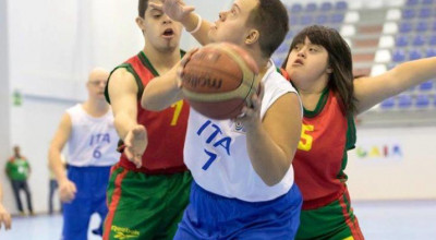 Il ministro Lotti riceve la Nazionale Basket della FISDIR